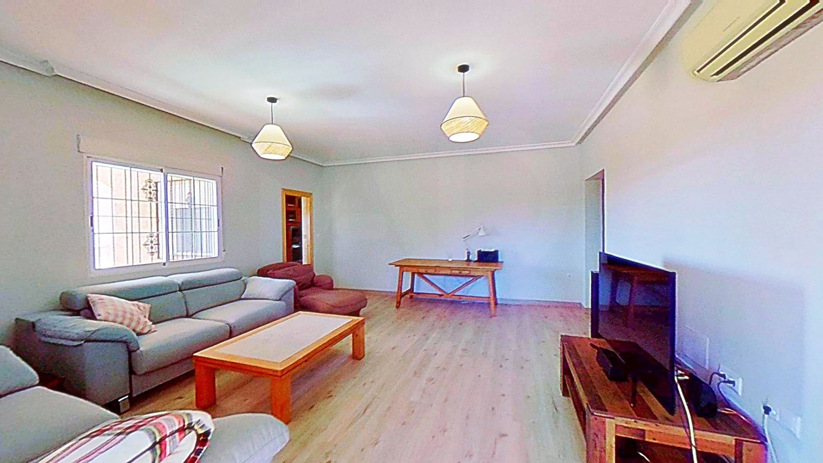 Chalet de 3 habitaciones en Dolores en venta con piscina garaje - 355.000 € (Ref: 9991051)