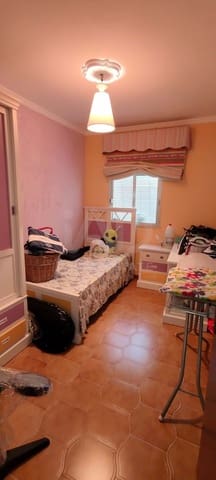 3 soveværelse Lejlighed til salg i Córdoba by - € 104.500 (Ref: 9991052)