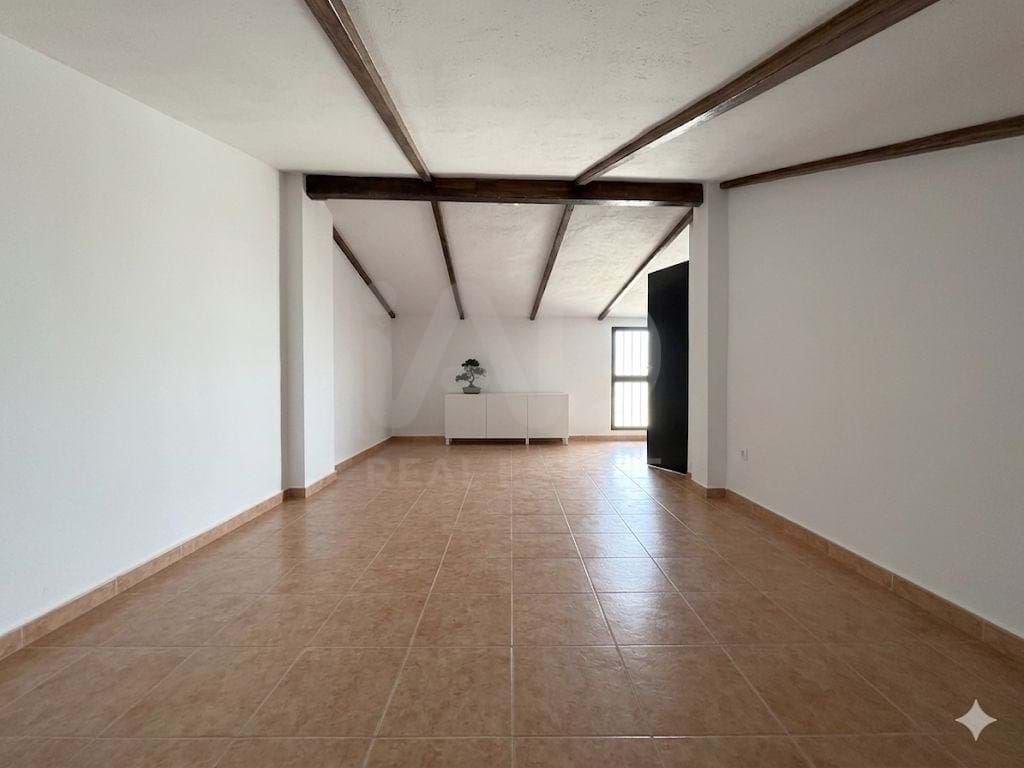 3 soverom Hus til salgs i Huelva by med garasje - € 350 000 (Ref: 9991053)