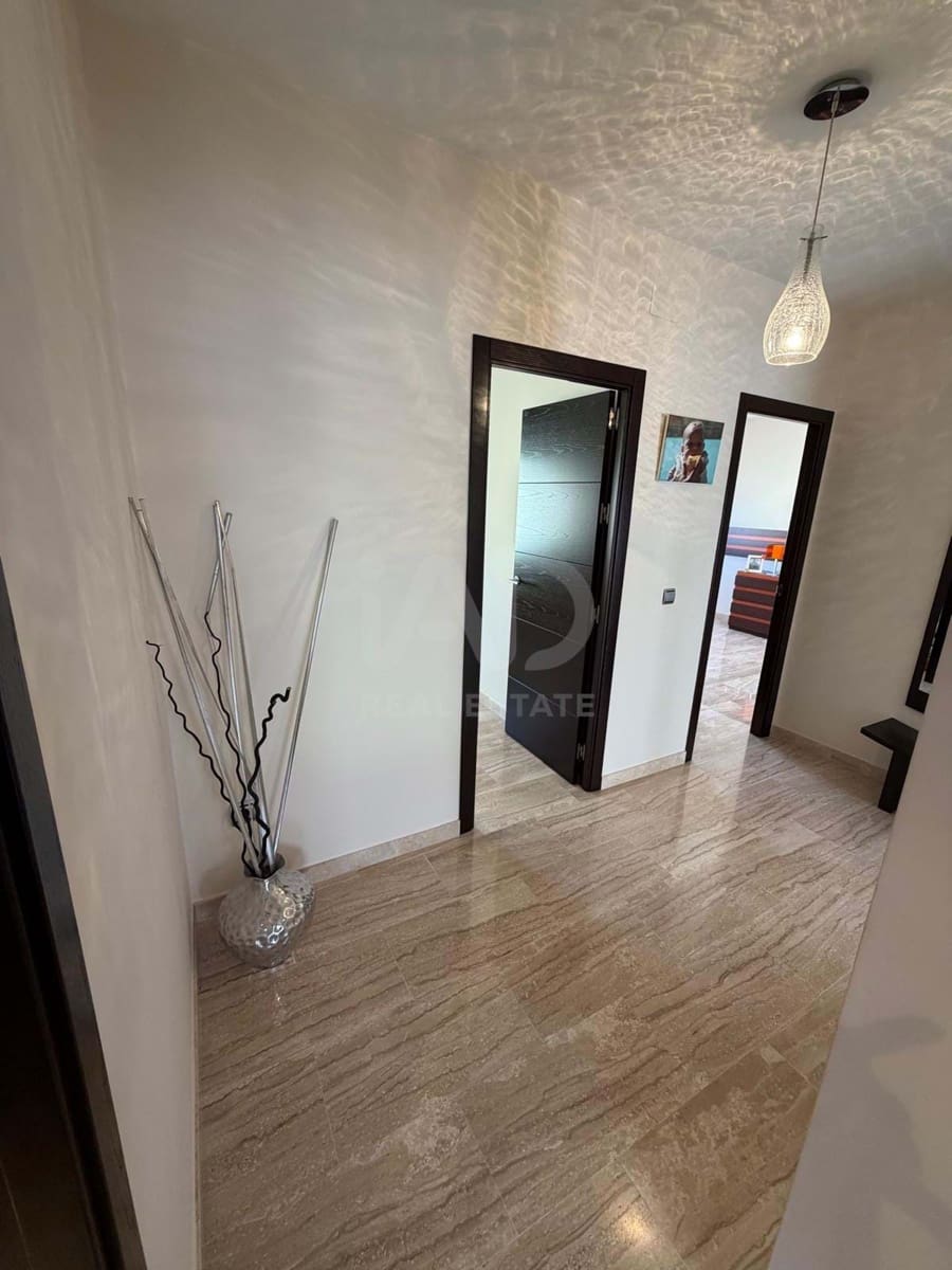 3 soverom Hus til salgs i Huelva by med garasje - € 350 000 (Ref: 9991053)