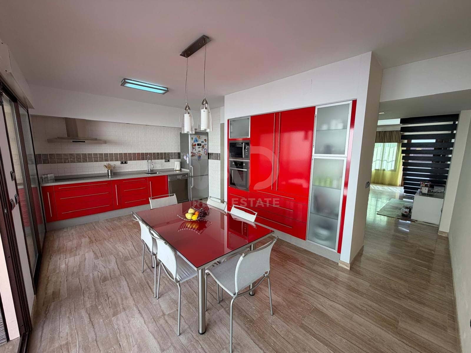 3 soverom Hus til salgs i Huelva by med garasje - € 350 000 (Ref: 9991053)