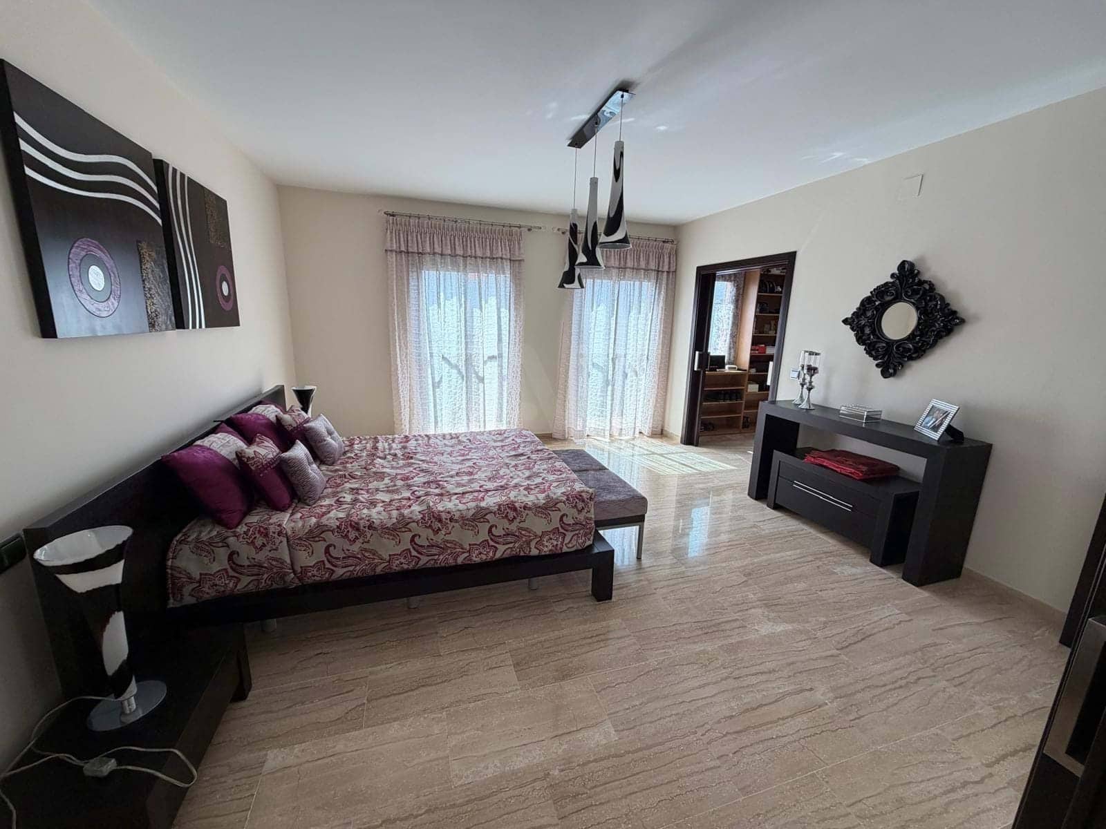 3 soverom Hus til salgs i Huelva by med garasje - € 350 000 (Ref: 9991053)