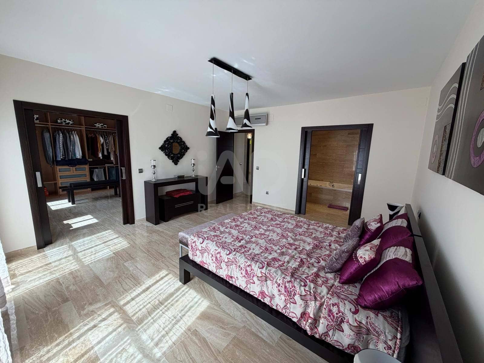 3 soverom Hus til salgs i Huelva by med garasje - € 350 000 (Ref: 9991053)