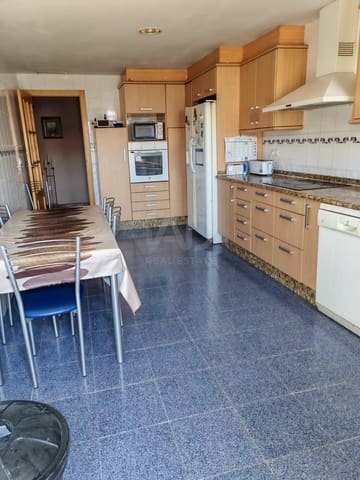 Ático de 6 habitaciones en Vila-real en venta con garaje - 450.000 € (Ref: 9991055)