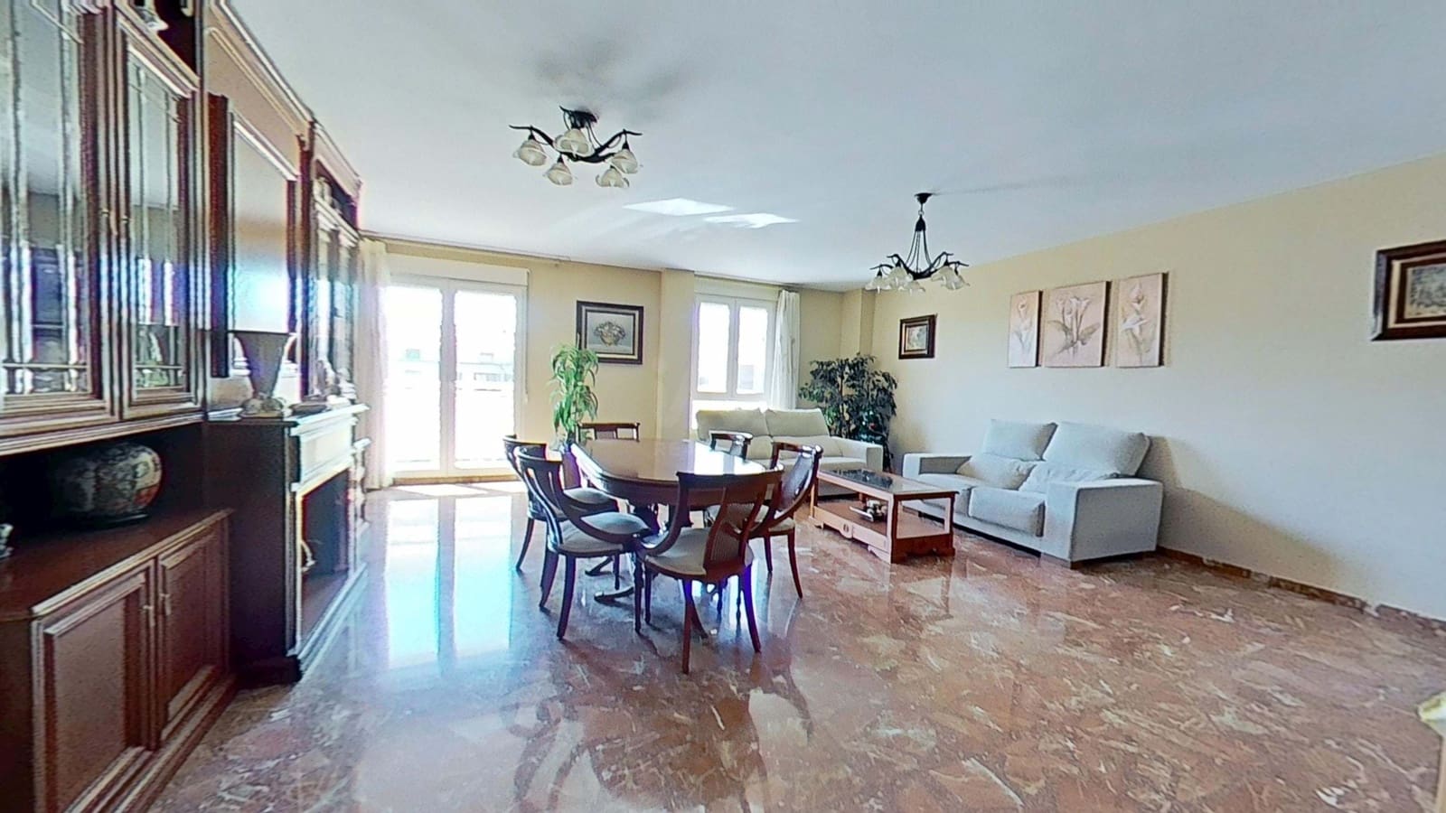 Ático de 6 habitaciones en Vila-real en venta con garaje - 450.000 € (Ref: 9991055)