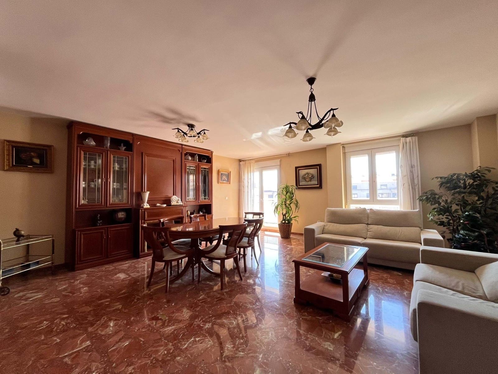 Ático de 6 habitaciones en Vila-real en venta con garaje - 450.000 € (Ref: 9991055)
