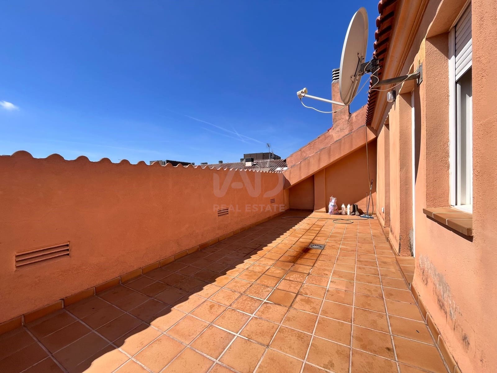 Ático de 6 habitaciones en Vila-real en venta con garaje - 450.000 € (Ref: 9991055)