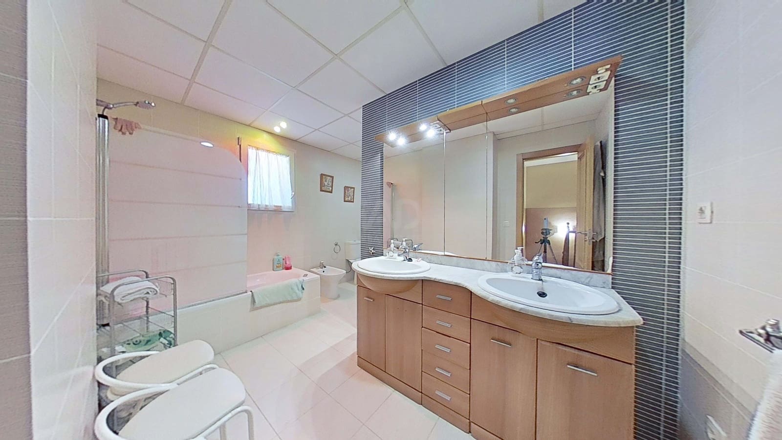 Ático de 6 habitaciones en Vila-real en venta con garaje - 450.000 € (Ref: 9991055)