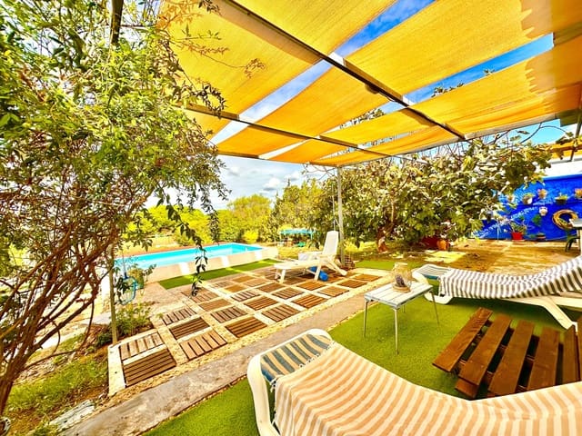 3 soverom Finca/Herregård til salgs i Huelva by med svømmebasseng - € 258 000 (Ref: 9991056)