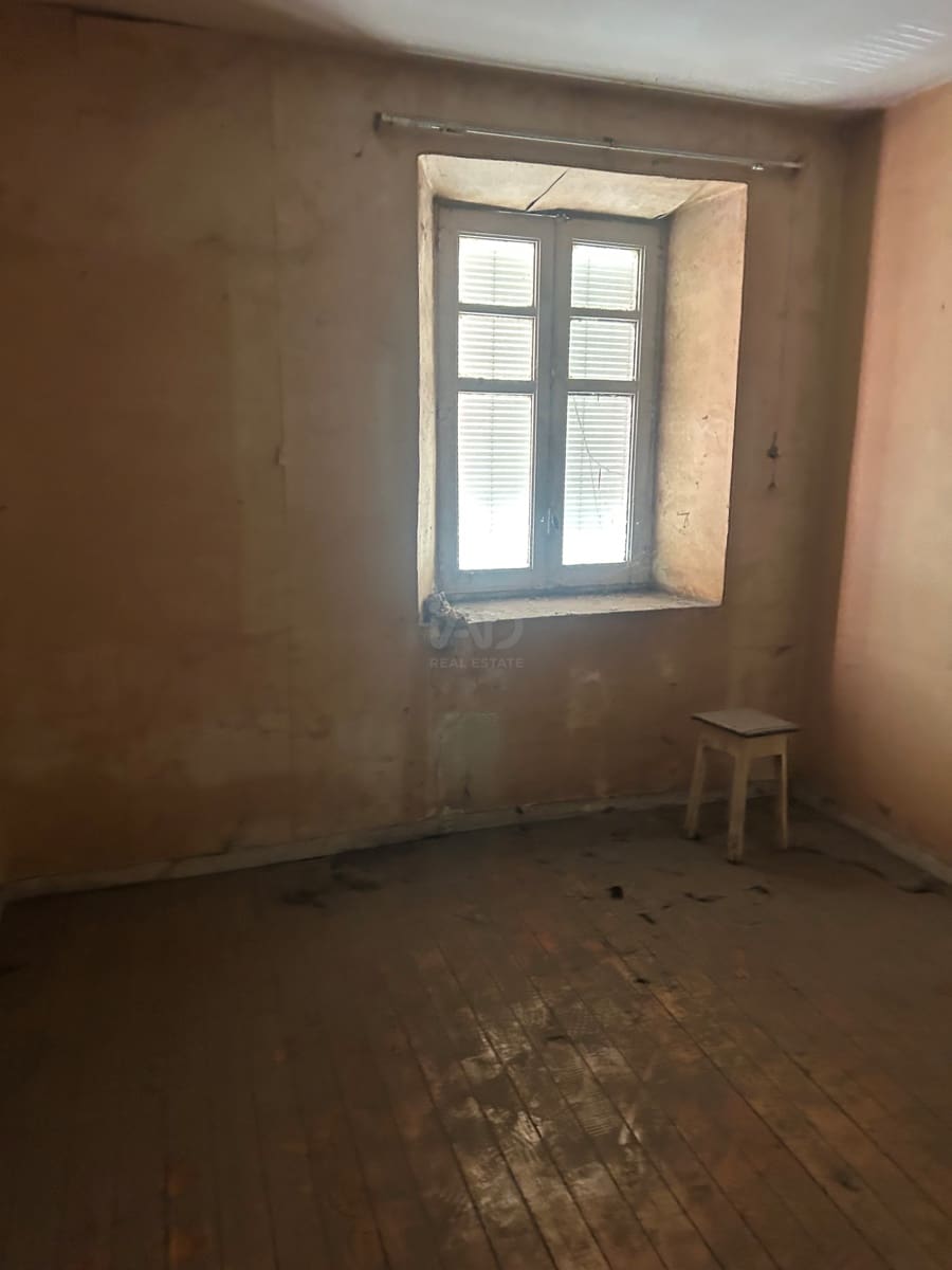 Gewerbe zu verkaufen in Leon Stadt - 330.000 € (Ref: 9991057)