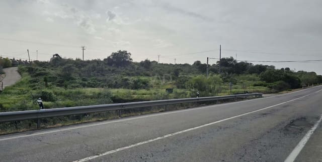 Mark till salu i Cáceres stad - 155 000 € (Ref: 9991058)