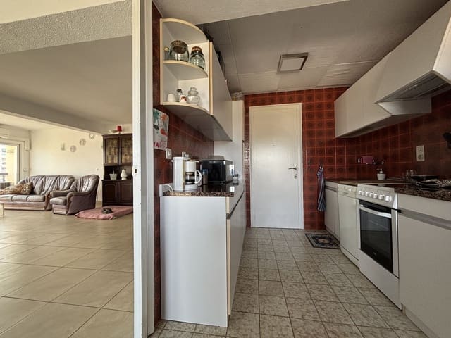 2 soveværelse Lejlighed til salg i Empuriabrava, Castelló d'Empúries - € 355.000 (Ref: 9991059)