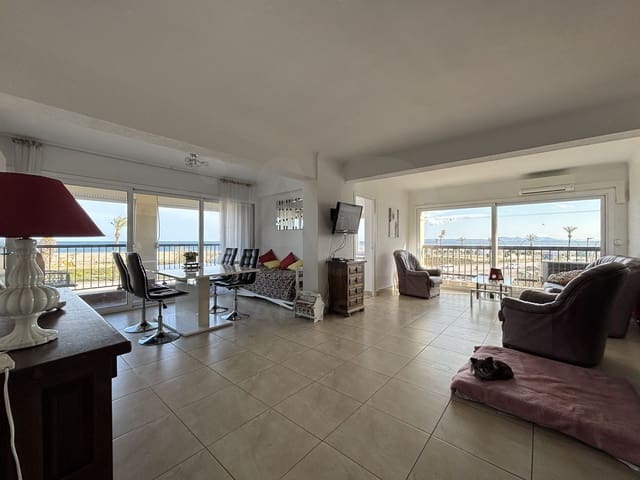 2 soveværelse Lejlighed til salg i Empuriabrava, Castelló d'Empúries - € 355.000 (Ref: 9991059)