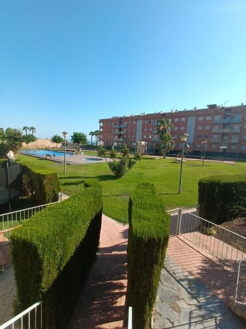 Apartamento de 3 habitaciones en Cubelles en venta - 348.000 € (Ref: 9991060)