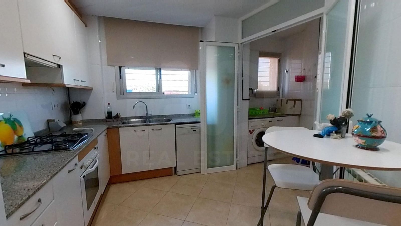 3 soveværelse Lejlighed til salg i Cubelles - € 348.000 (Ref: 9991060)