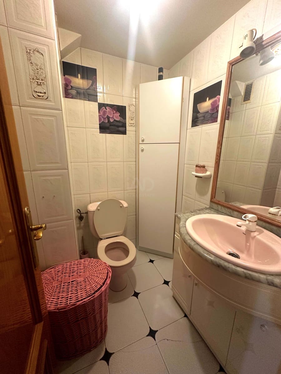 5 soverom Leilighet til salgs i Leon by med garasje - € 224 900 (Ref: 9991062)
