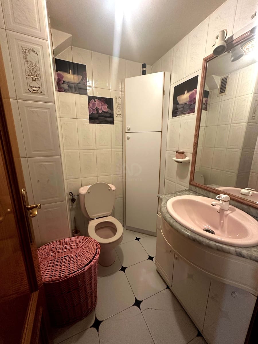 5 soverom Leilighet til salgs i Leon by med garasje - € 224 900 (Ref: 9991062)