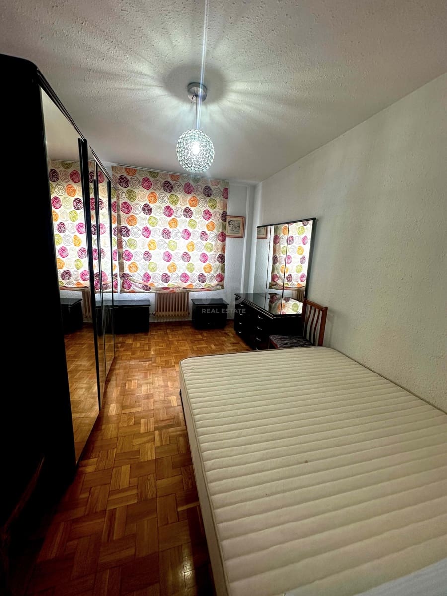 5 soverom Leilighet til salgs i Leon by med garasje - € 224 900 (Ref: 9991062)