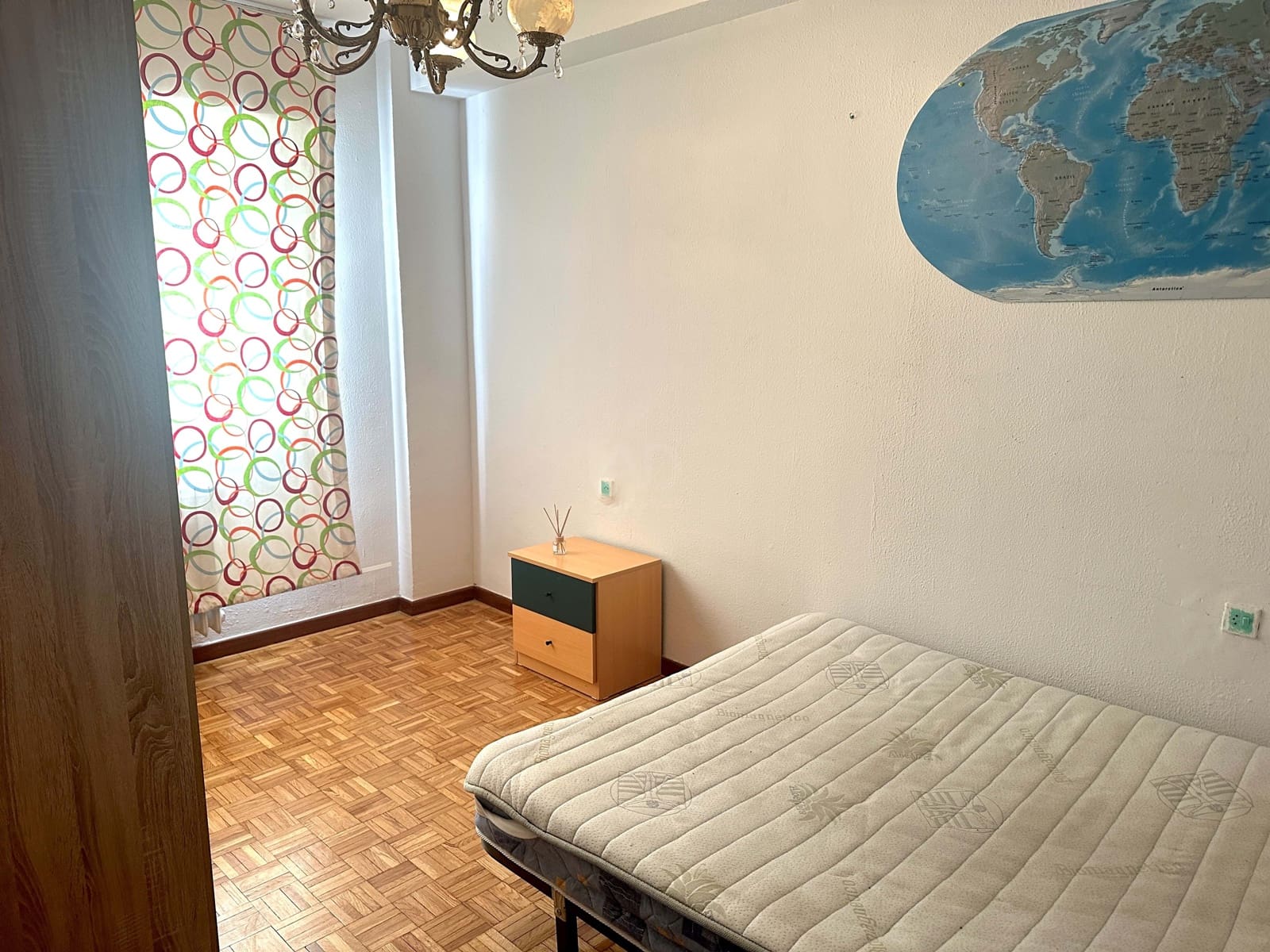 5 soverom Leilighet til salgs i Leon by med garasje - € 224 900 (Ref: 9991062)