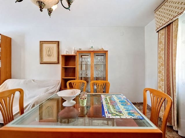 3 soveværelse Rækkehus til salg i Granada by med garage - € 230.000 (Ref: 9991063)