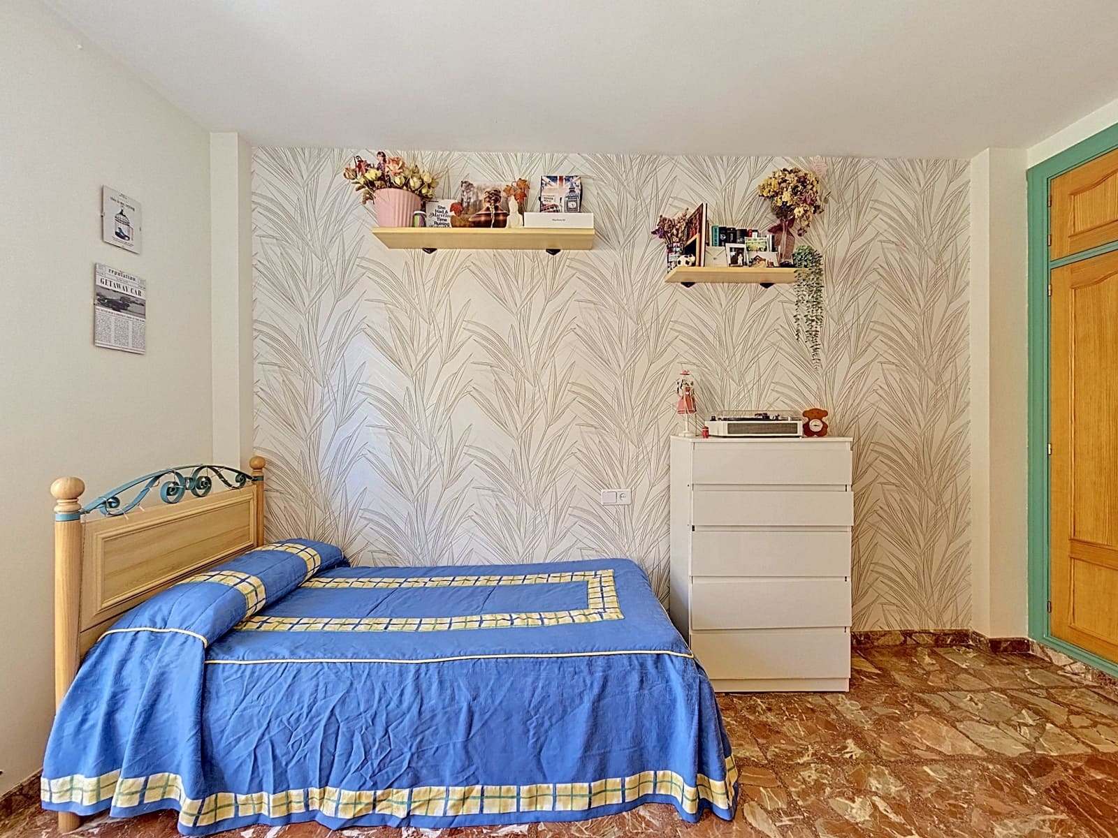 3 soveværelse Rækkehus til salg i Granada by med garage - € 230.000 (Ref: 9991063)