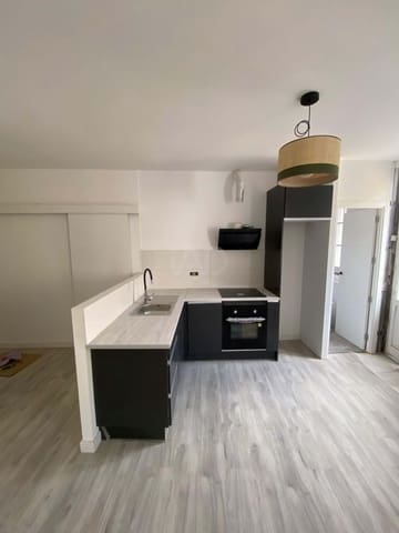 3 makuuhuone Huoneisto myytävänä paikassa Burgos kaupunki - 90 000 € (Ref: 9991064)