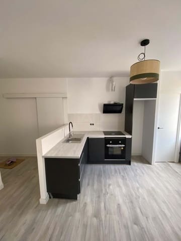3 makuuhuone Huoneisto myytävänä paikassa Burgos kaupunki - 90 000 € (Ref: 9991064)