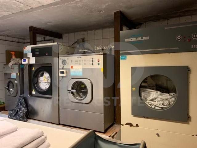 Commercial for sale in Girona city - € 3,500,000 (Ref: 9991066)