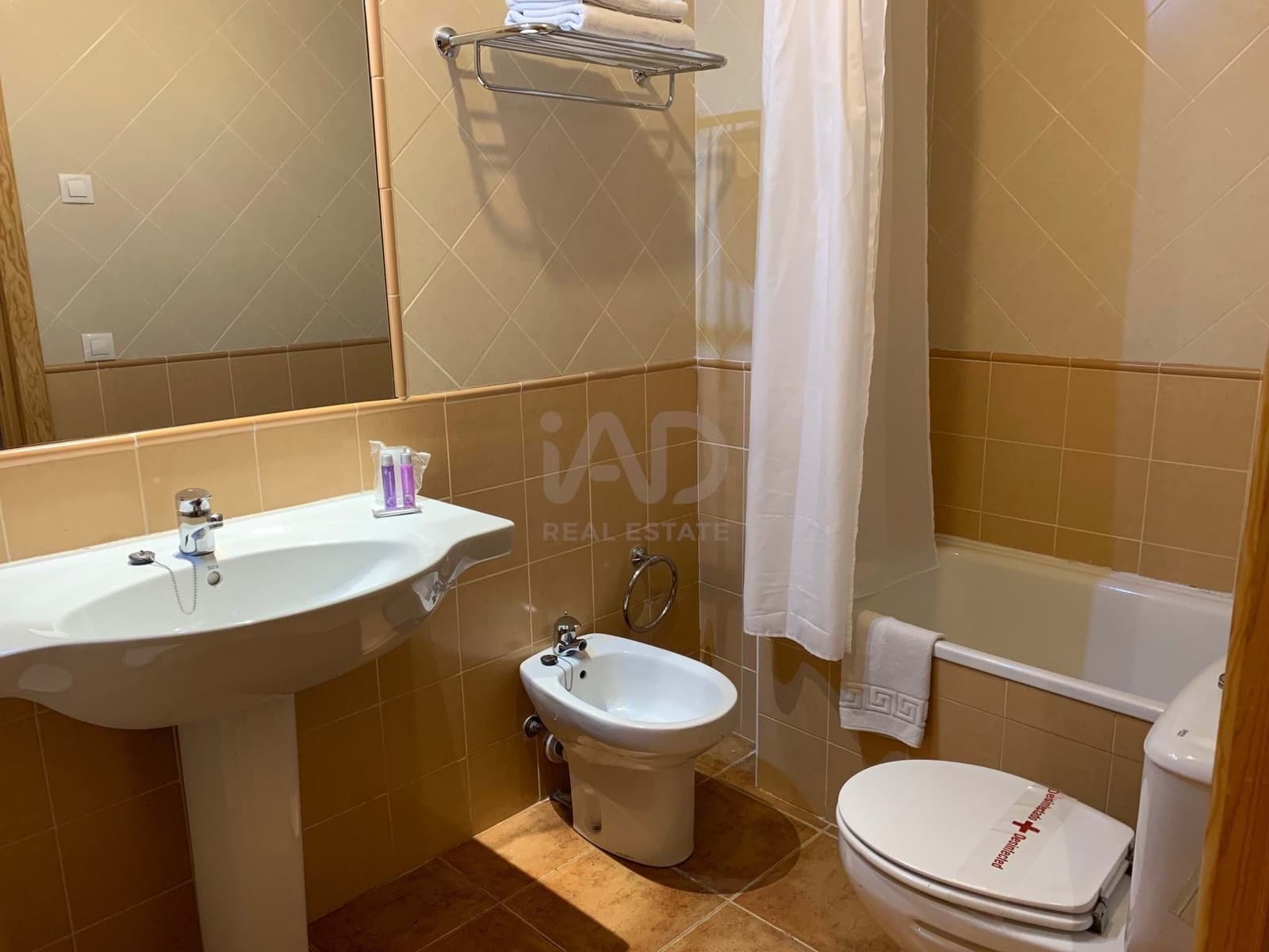 Commercial for sale in Girona city - € 3,500,000 (Ref: 9991066)