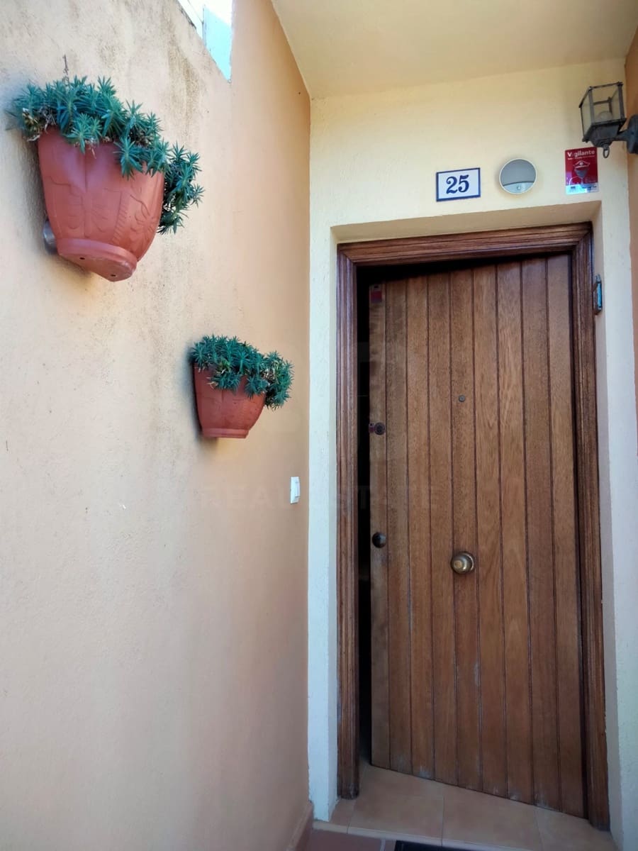 3 Zimmer Haus zu verkaufen in Huelva Stadt mit Pool Garage - 318.000 € (Ref: 9991067)