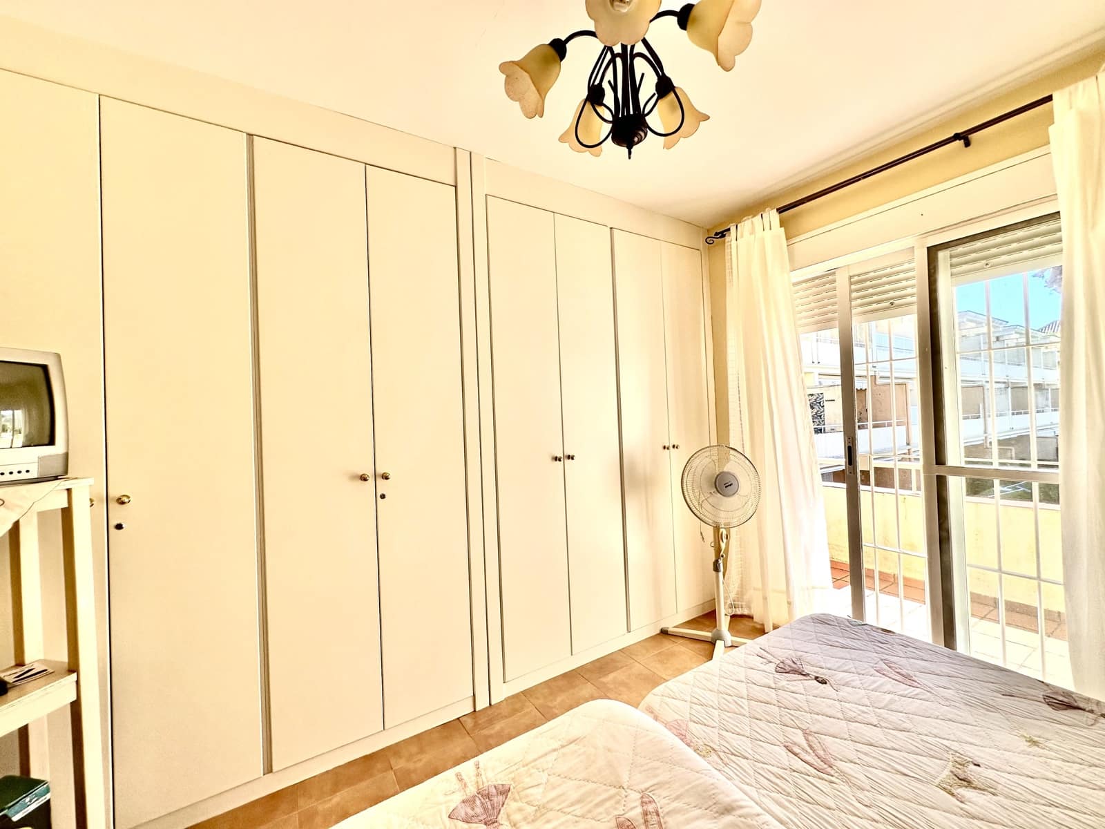 3 Zimmer Haus zu verkaufen in Huelva Stadt mit Pool Garage - 318.000 € (Ref: 9991067)