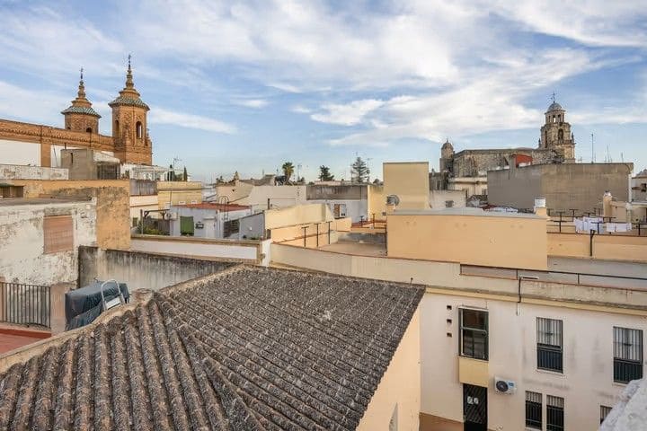 2 bedroom Apartment for sale in Cadiz city - € 190,000 (Ref: 9991070)