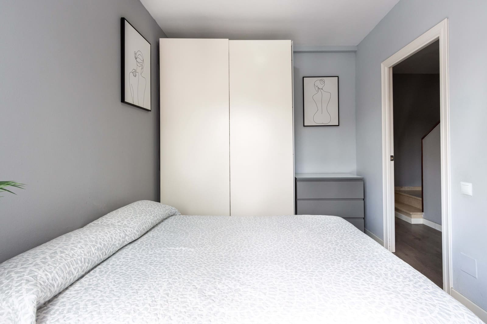4 quarto Moradia em Banda para venda em Barcelona cidade com garagem - 447 000 € (Ref: 9991072)