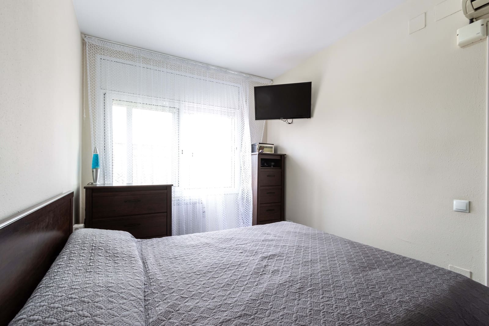 4 quarto Moradia em Banda para venda em Barcelona cidade com garagem - 447 000 € (Ref: 9991072)