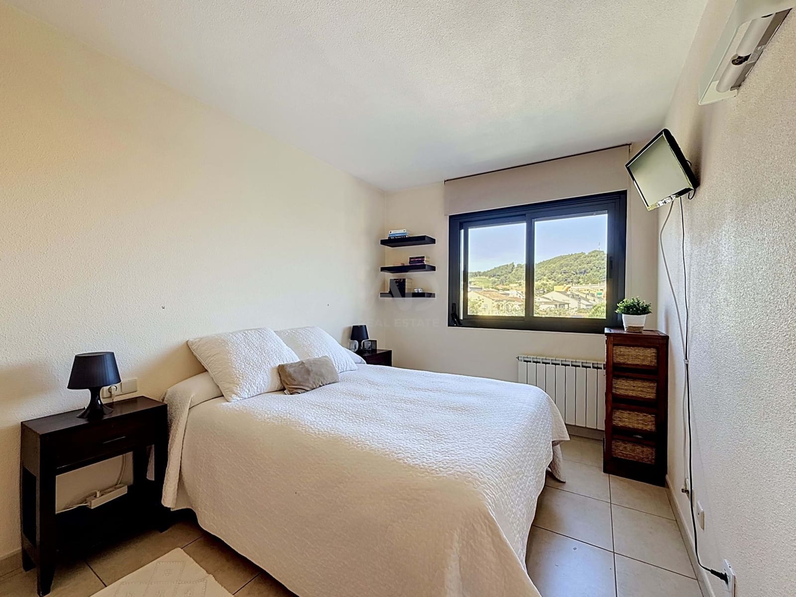 Apartamento de 3 habitaciones en Montornès del Vallès en venta con piscina - 405.000 € (Ref: 9991074)