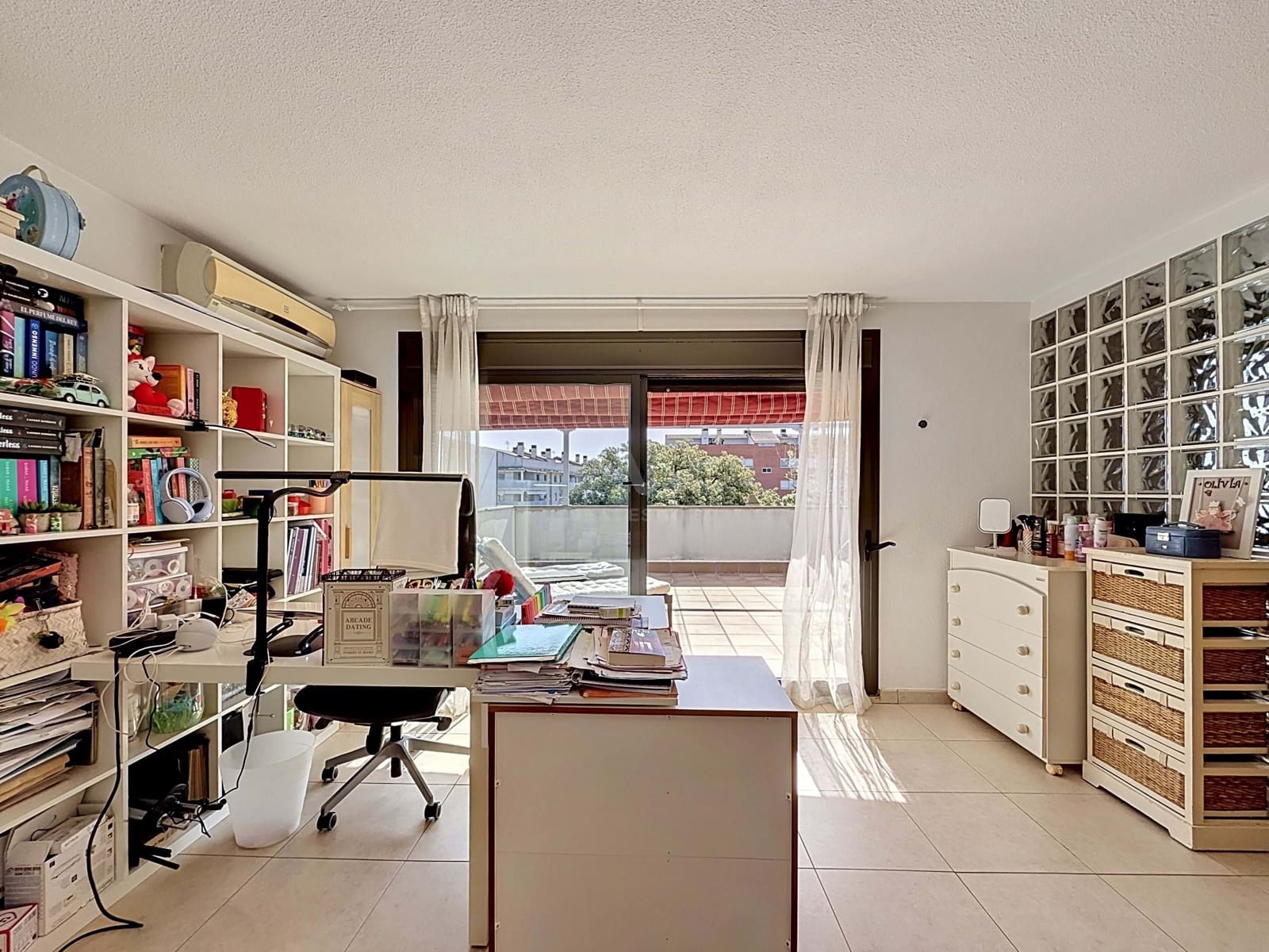 Apartamento de 3 habitaciones en Montornès del Vallès en venta con piscina - 405.000 € (Ref: 9991074)