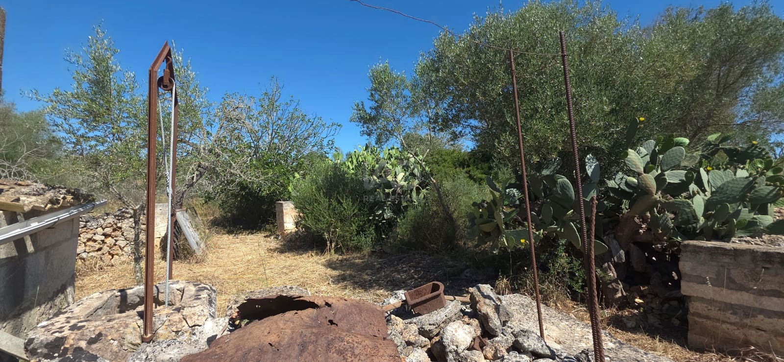 Grunde uden byggetilladelser til salg i Santa Margalida - € 92.000 (Ref: 9991075)