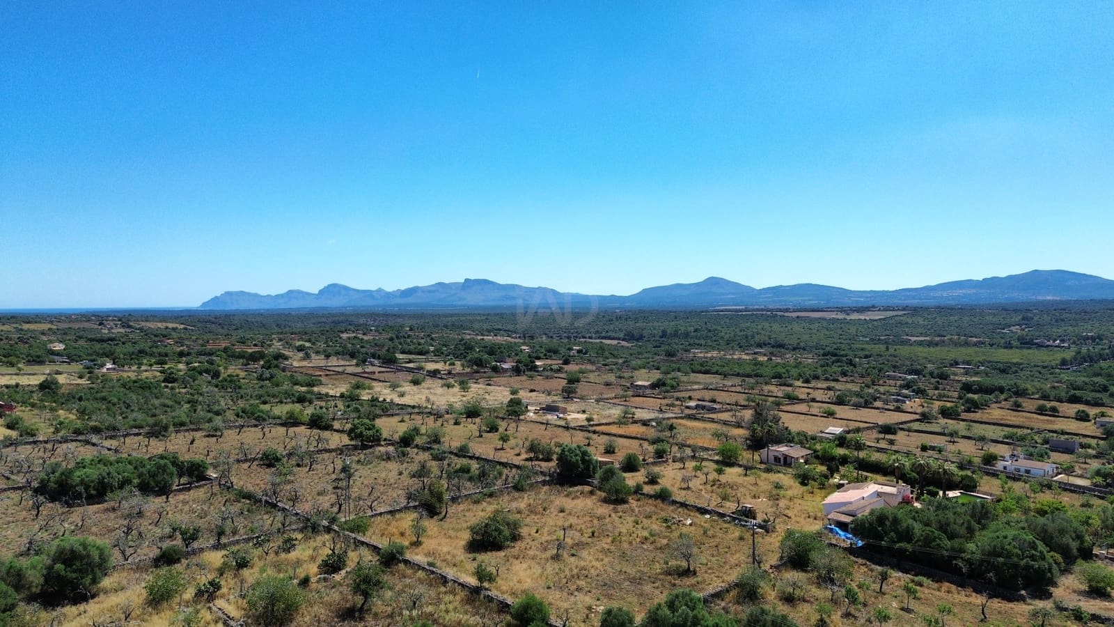 Grunde uden byggetilladelser til salg i Santa Margalida - € 92.000 (Ref: 9991075)