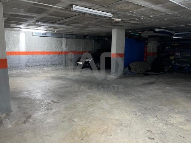 Garage zu verkaufen in La Font de la Guatlla, Barcelona Stadt - 18.500 € (Ref: 9991076)