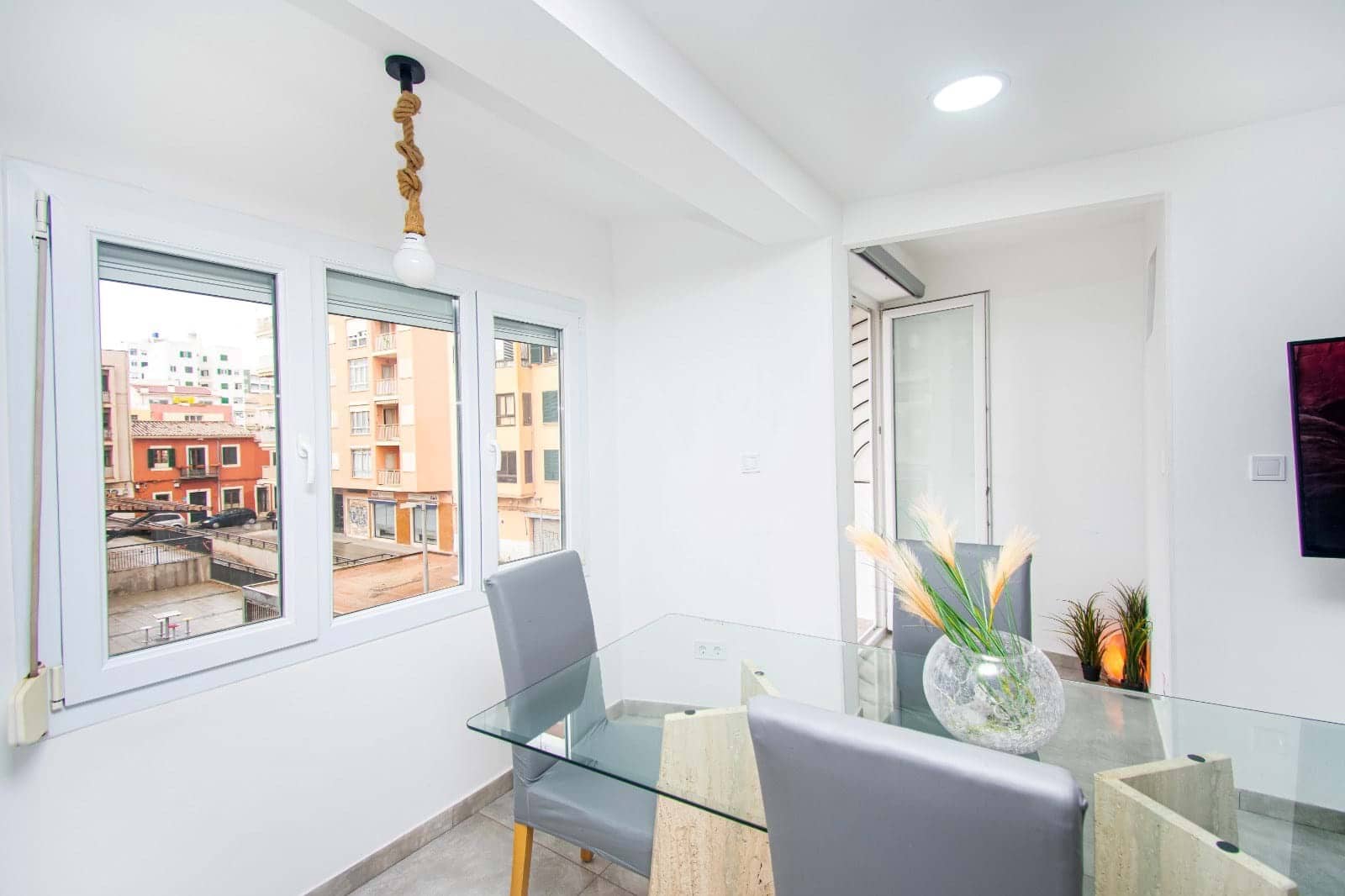 Lägenhet till salu i Palma de Mallorca - 385 000 € (Ref: 9991077)