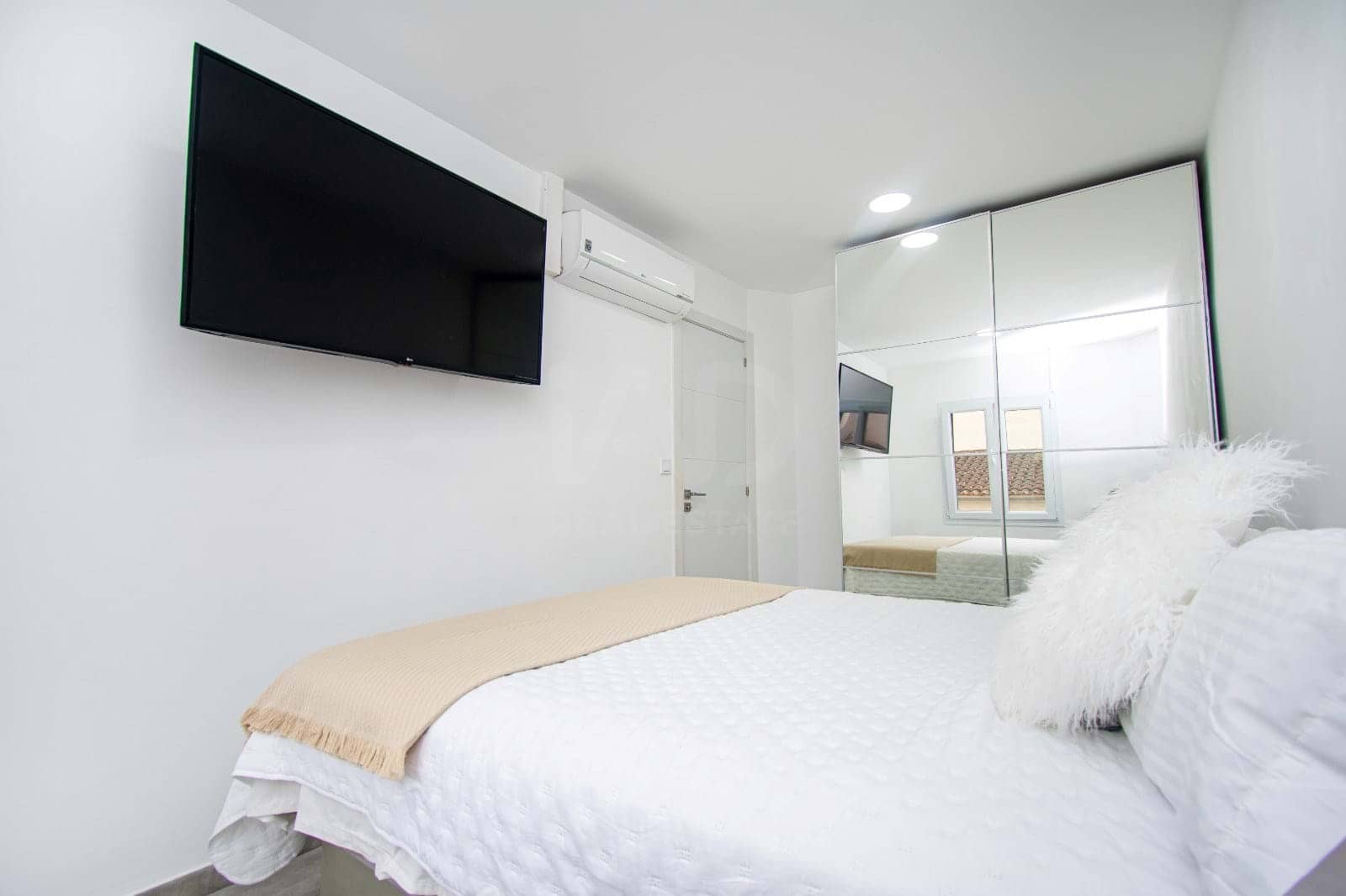 Lägenhet till salu i Palma de Mallorca - 385 000 € (Ref: 9991077)
