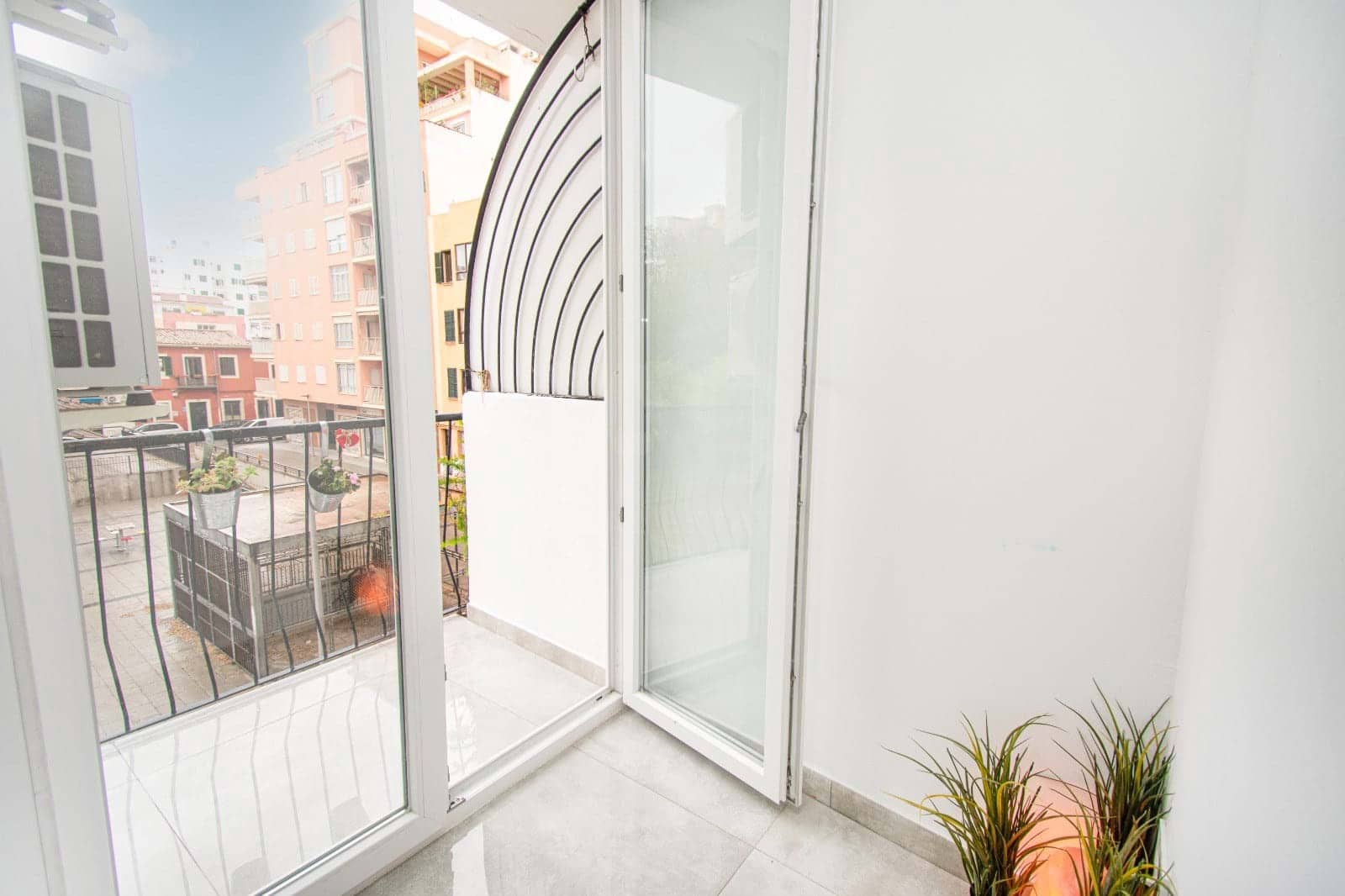 Lägenhet till salu i Palma de Mallorca - 385 000 € (Ref: 9991077)