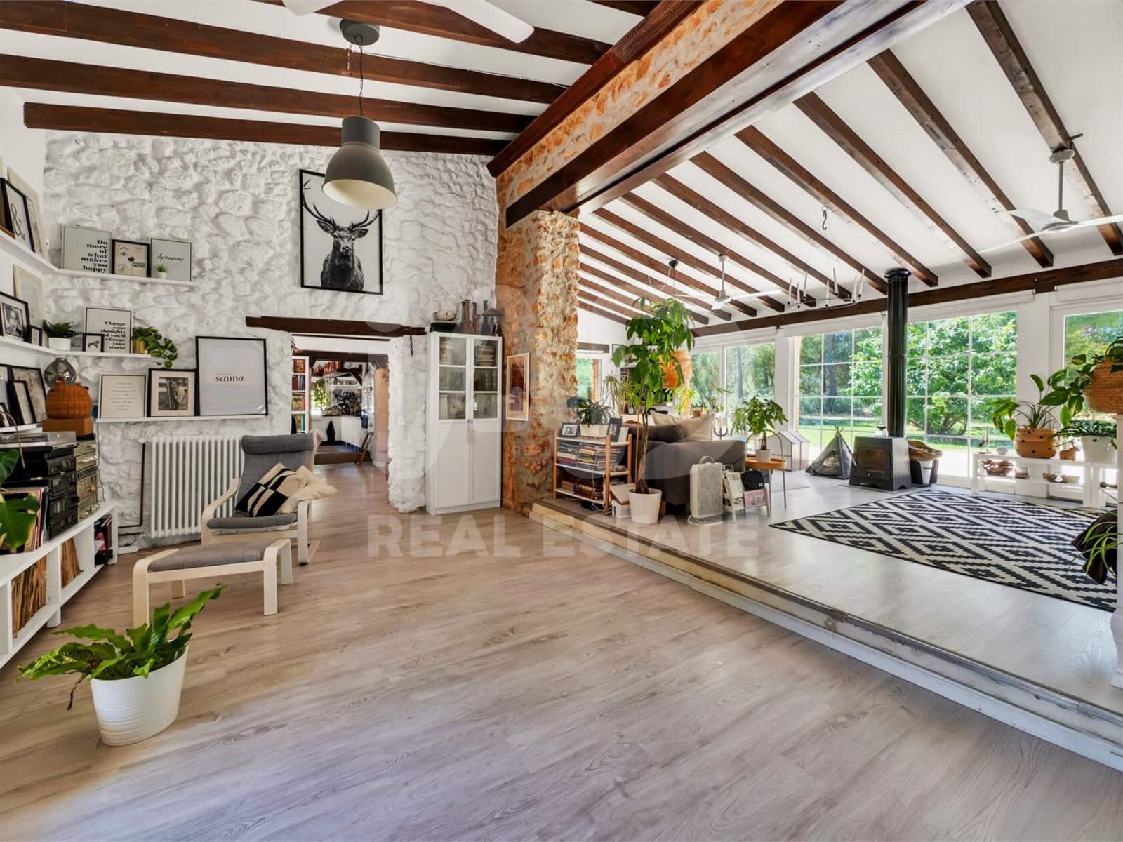 4 bedroom Villa for sale in Santa Eugenia with pool - € 1,599,000 (Ref: 9991078)