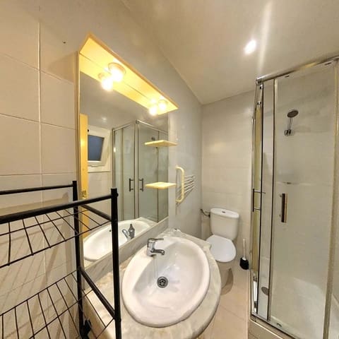 1 chambre Appartement à vendre à Horta, Barcelone ville - 240 000 € (Ref: 9991079)