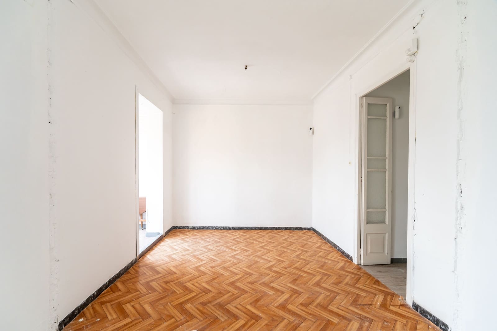 2 soveværelse Penthouse til salg i Barcelona by - € 379.000 (Ref: 9991080)