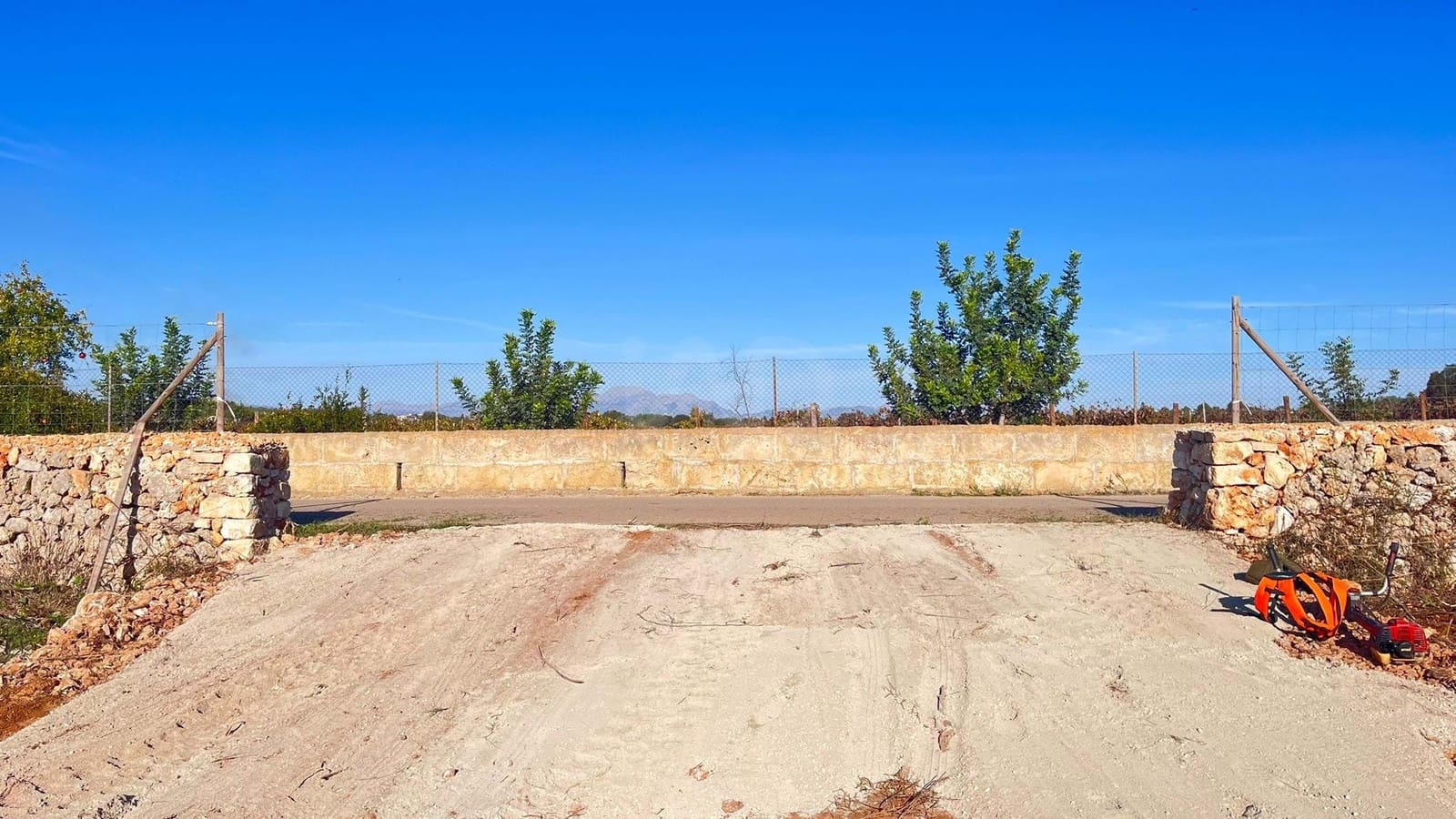 Grunde uden byggetilladelser til salg i Santa Margalida - € 298.000 (Ref: 9991082)
