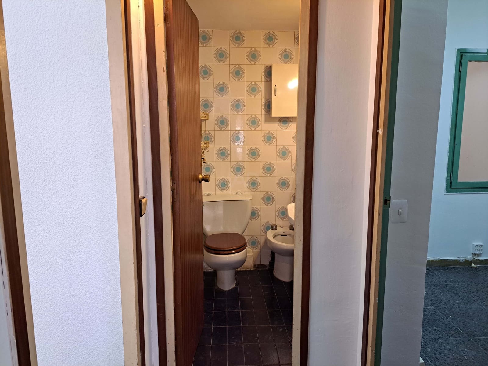 Apartamento de 4 habitaciones en Barcelona ciudad en venta - 330.000 € (Ref: 9991083)