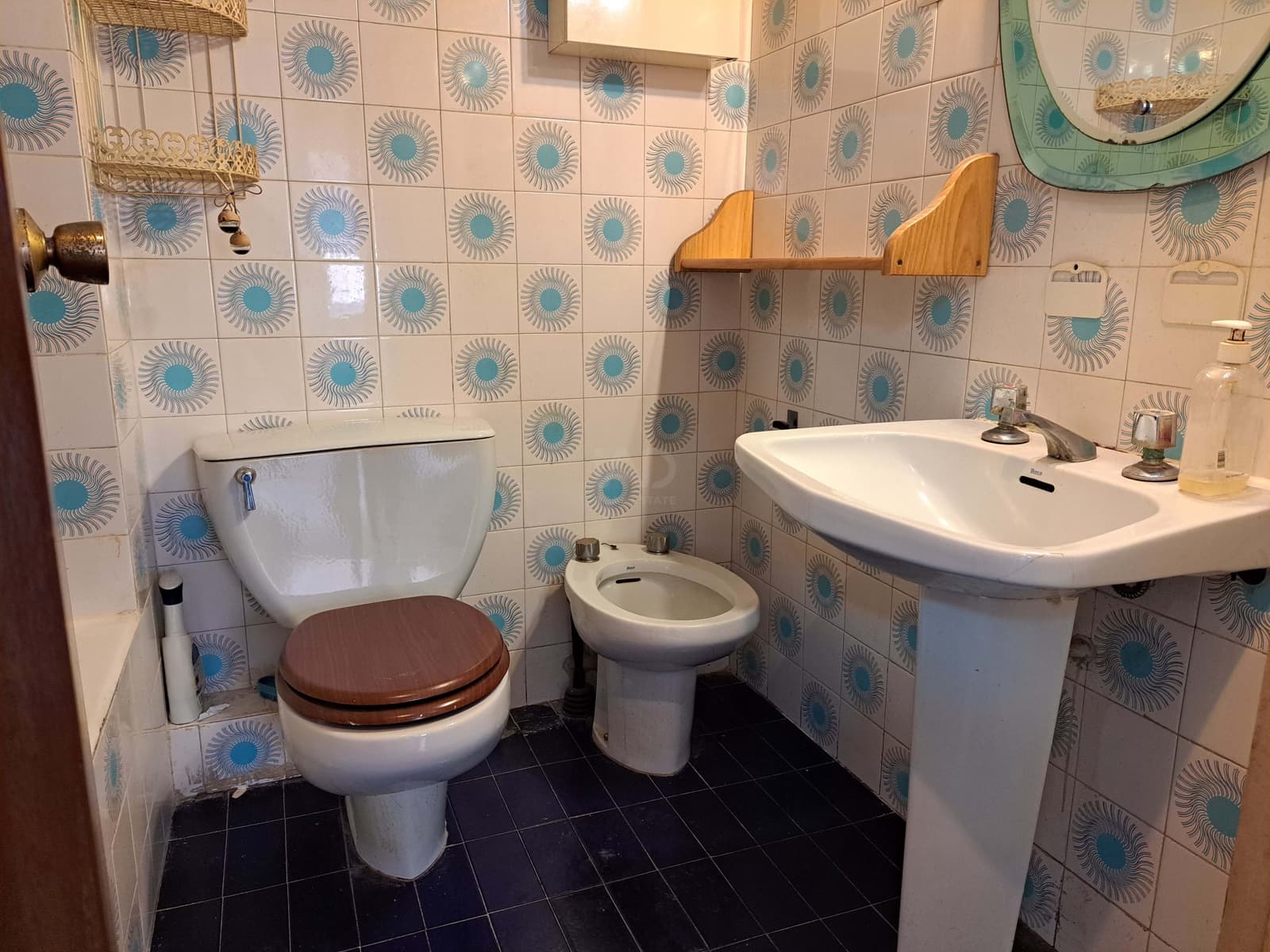 Apartamento de 4 habitaciones en Barcelona ciudad en venta - 330.000 € (Ref: 9991083)