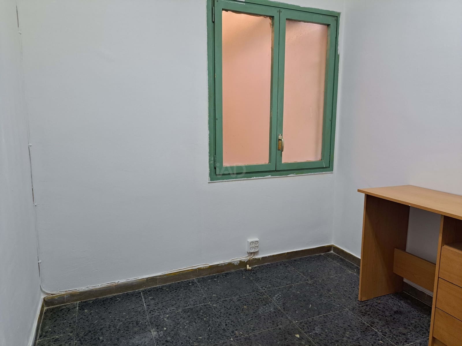 Apartamento de 4 habitaciones en Barcelona ciudad en venta - 330.000 € (Ref: 9991083)