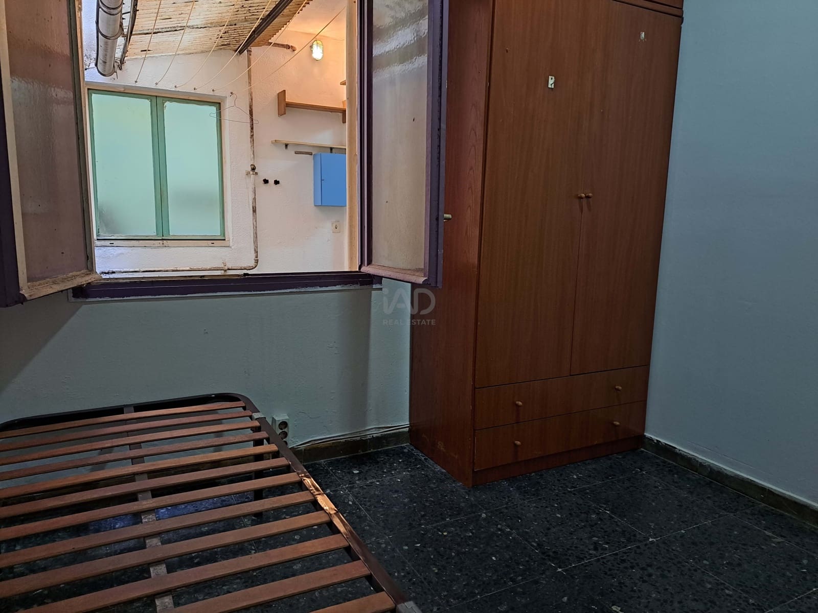 Apartamento de 4 habitaciones en Barcelona ciudad en venta - 330.000 € (Ref: 9991083)